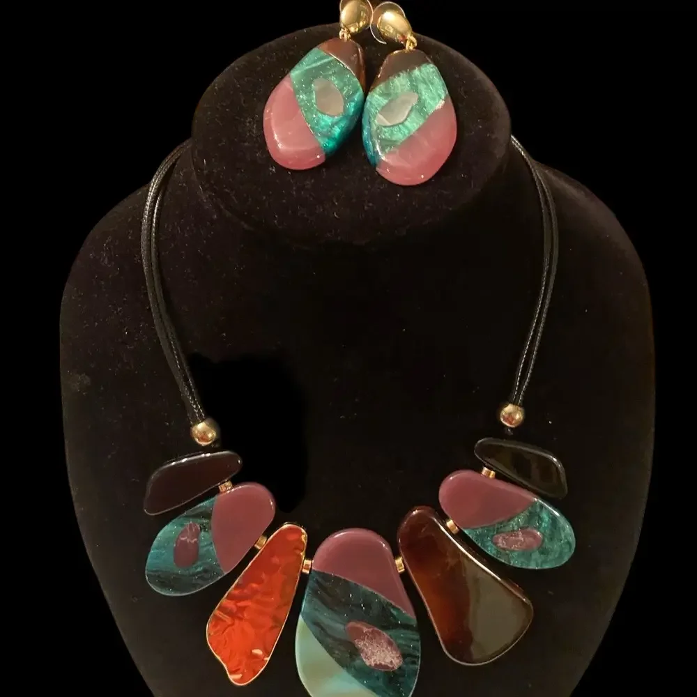 Teal and Pink Necklace Set